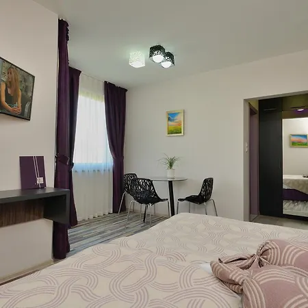 Hello Hissar Aparthotel 2*