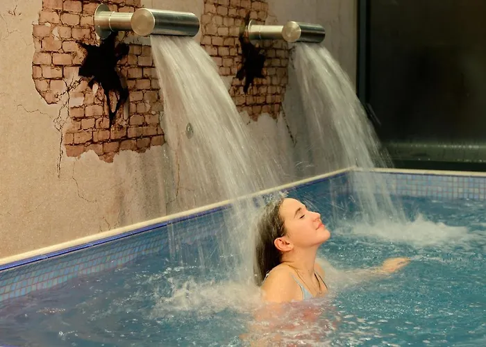 Hello Hissar Aparthotel 2*